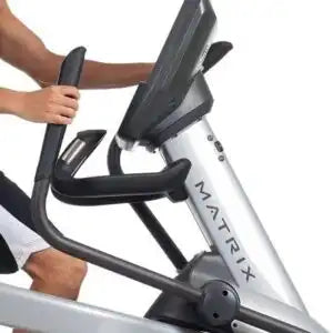 Matrix E7XE Commercial Elliptical Trainer | Premium Pre-Owned Commercial Cross Trainer